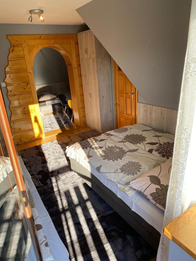 Pokoje Goscinne Madzia Poronin Exterior foto