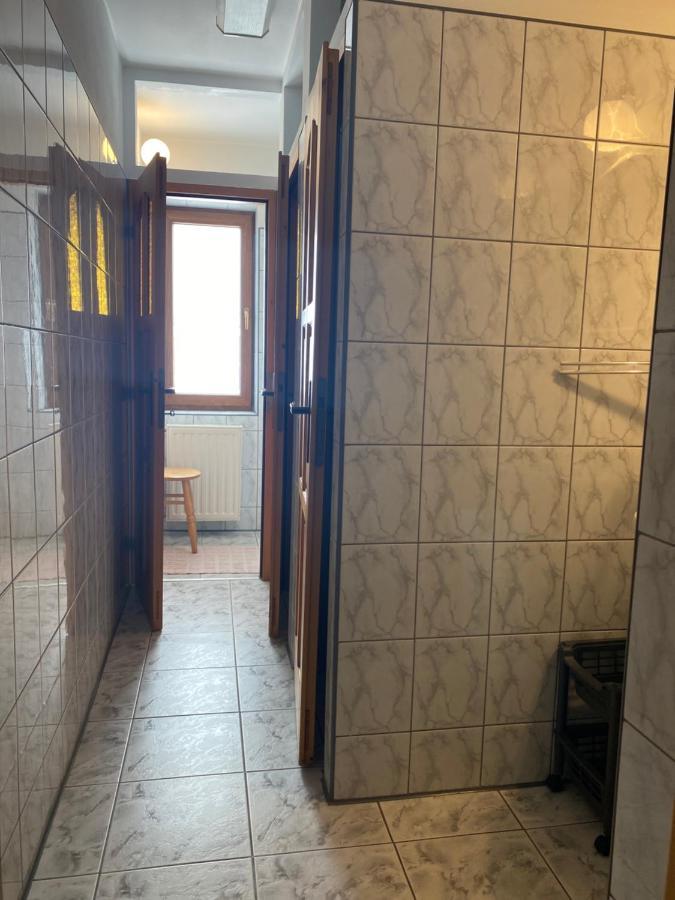 Pokoje Goscinne Madzia Poronin Exterior foto