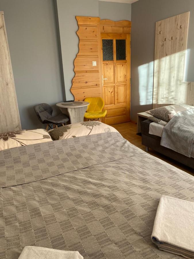 Pokoje Goscinne Madzia Poronin Exterior foto