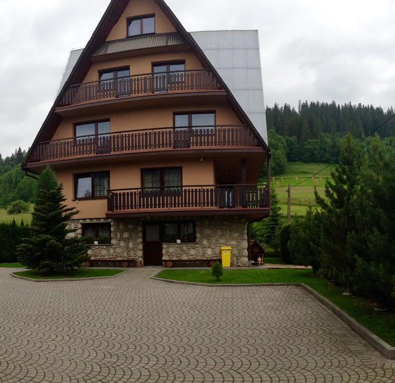 Pokoje Goscinne Madzia Poronin Exterior foto